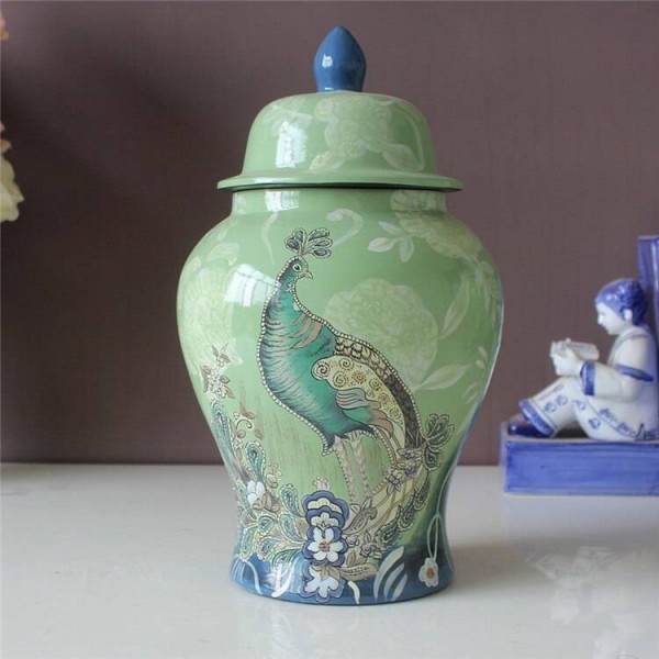 American Style European Luxury Hand-painted Peacock Pattern Porcelain Three Piece temple Jar Model Room Handicraft ceramic jar