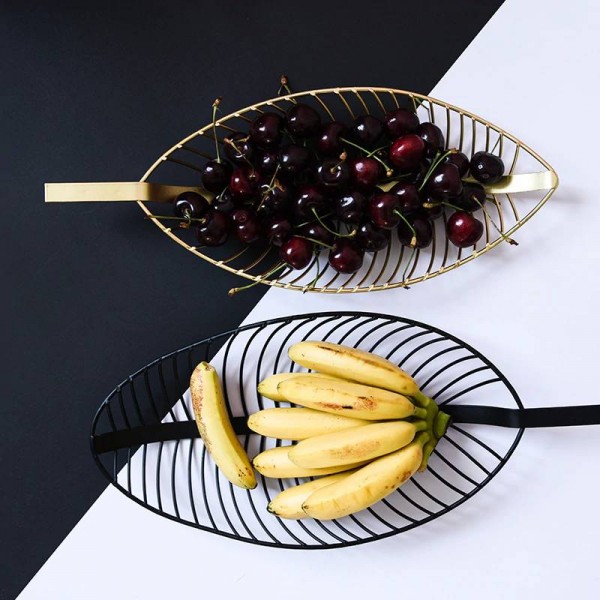 Fruit Plate Handmade Shaped Metal Leaves Fruit Basket Candy Snacks Storage Basket Table Fruit Plate Decoration