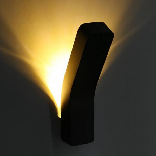 Post modern projection wall lamp black white simple creative bedside decoration light living room corridor wall light