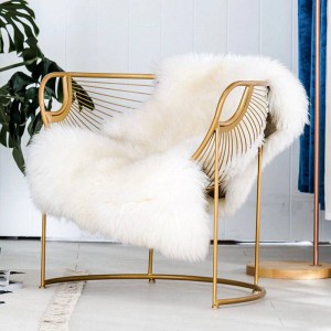 2019 New Nordic Iron Art Dining Chair Household Modern Simple Ins Net Makeup Chair Leisure Backrest Chair Simple Dining Table