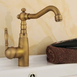Basin Faucets Antique Brass Bathroom Sink Faucet Swivel Spout Single Handle Bath Deck Hot and Cold Mixer Tap Water Taps HJ6717F