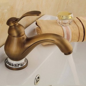 Basin Faucets Antique Brass Deck Mounted Bathroom Sink Faucet Single Handle Hole Ceramic Deco Toilet Mixer Tap WC Taps DZ-8009F