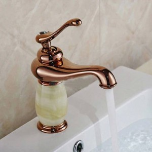 Basin Faucets Gold Finish Single Lever Basin Faucet Deck Mount Bathroom Sink Mixer Tap Faucet for Bathroom Torneiras XKW-6006K