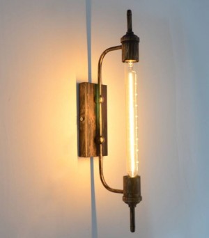 Industrial Retro Single Long Edison Light Bulb Metal Base Indoor Wall Lamp in Rust Finish