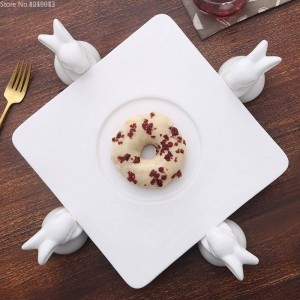 Ceramic Cake Frame Creative European Living Room Rabbit Fruit Plate Pastry Tray Dessert Table Candy Stand Cake Decorating Tools