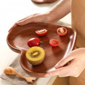 Heart Stlye Black ebony Wooden Dinner Plate Party Serving Tray Fashion Dish Creative Tableware Wooden Tray for Snacks Fruit