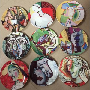 Picasso Famous Oil Painting Decorative Plate Spanish Abstract Wall Hanging Craft Dish Home/hotel Decor Round Plate