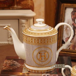 Porcelain coffee set bone "H" mark mosaic design outline in gold 15pcs European tea set coffee pot coffee jug saucer set