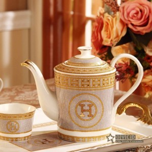 Porcelain coffee set bone "H" mark mosaic design outline in gold 8pcs European tea set coffee pot coffee jug tea tray
