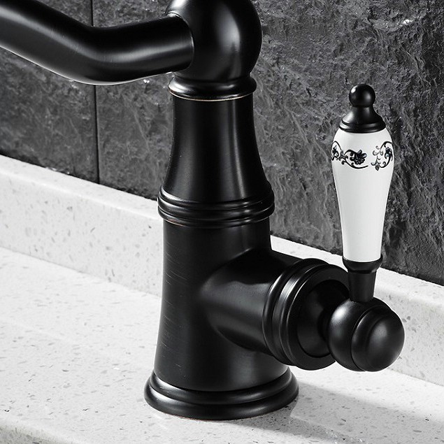 Luxury Karon Classic 1-Hole White Single Porcelain Lever Victorian ...