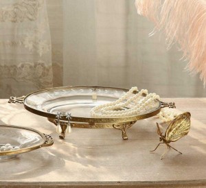 InsFashion espléndida bandeja redonda de joyería de vidrio transparente con borde dorado y patas para la decoración del hogar vintage estilo corte real