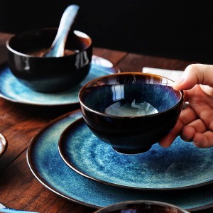 KINGLANG Juego de vajilla para 2/4/6 personas Juego de tazones japoneses Juego de vajilla de cerámica para el hogar Juego de platos de tazón de patrón de pavo real de color glaseado