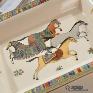 Cenicero de porcelana hueso dios caballo diseño del esquema en forma rectangular de oro cenicero decoración del hogar suministros regalos de empresa