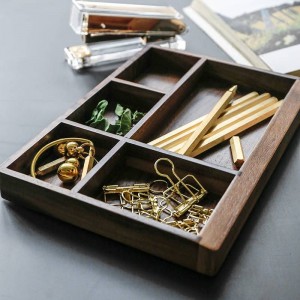 Bandeja de almacenamiento de madera de partición de nuez Nordic Modern Scandinavia Tool Food Jewelry Sundries Desktop Storage Box Home Organizer