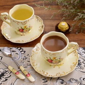 Juego de tazas y platillos de café de cerámica Tazas de té negro Tazas de té de pareja de porcelana marfil con soporte Cafetera Regalo de Navidad