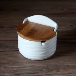 Kreative Keramik Gewürzdosen mit Löffel Bambusabdeckung Runde Salz Küche Gewürzwerkzeuge Pfefferstreuer Aufbewahrungsbox mit Tablett