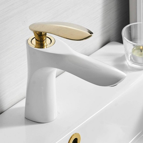洗面台の蛇口エレガントな浴室の蛇口ホット＆コールドウォーター盆地ミキサータップクローム仕上げ真鍮トイレシンク水クレーンゴールド220ワット